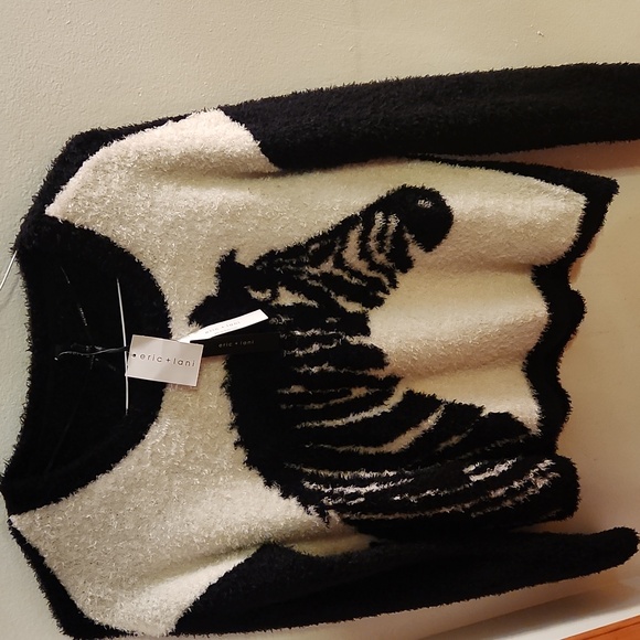 Eric & Lani New, Etcetera Black and White Zebra Sweater - Picture 4 of 4